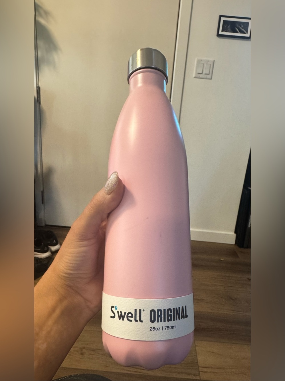 S'well Original 25oz Insulated Bottle - Light Pink with Silver Cap